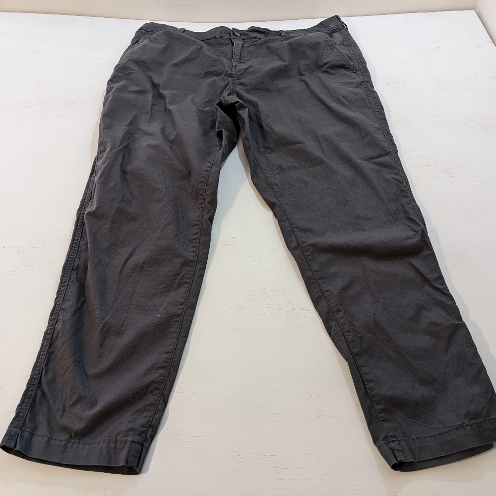 Eddie Bauer Pants Mens 40x30 Gray Flat Front Chino Outdoor Hiking Casual Camp.